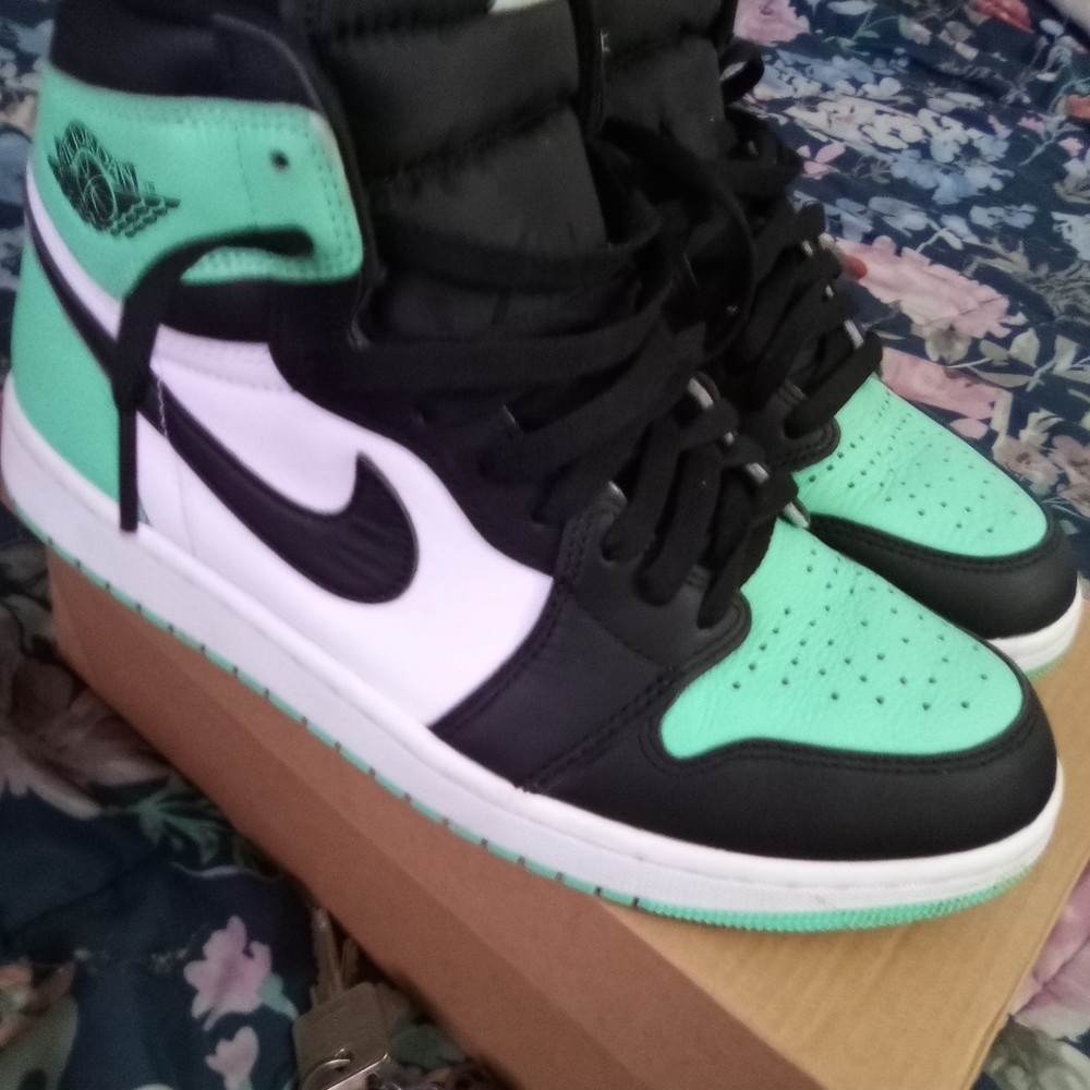 Nike Women's High-Top Sneakers - Black, White, Teal